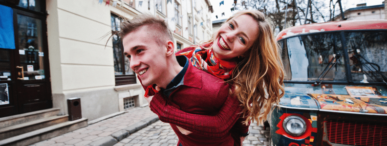 Is Falling In Love Online Possible? 2 Make Your Online Dating Profile Stand Out