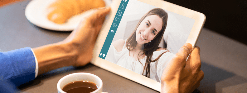 How to Keep Her Attention Online 9 How to Keep Her Attention Online