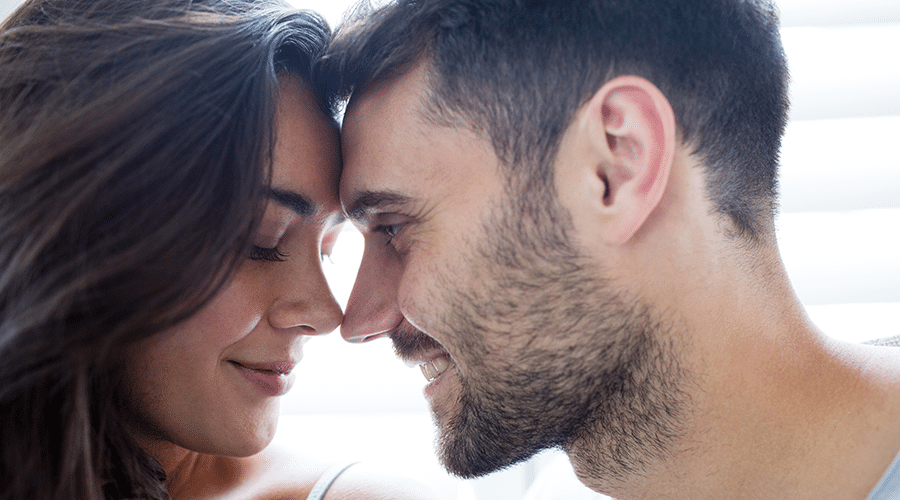 3 Romantic Ways You Can Show Interest to Her on Dream Singles 1 3 Romantic Ways You Can Show Interest to Her on Dream Singles