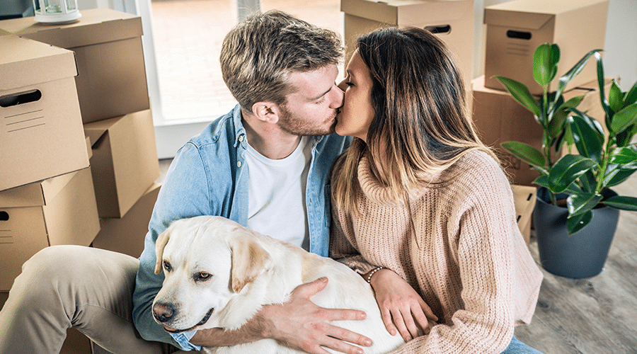 Four Amazing Tips on when it is time to move in with your girlfriend 1 Dream Singles move in with girlfriend main